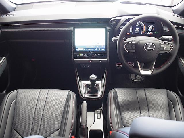 Lexus LBX 2025-05 7822812-5