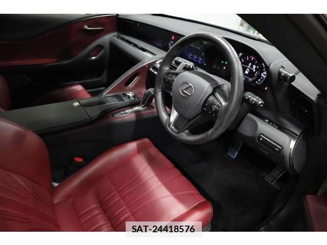Lexus LC 2018-10 7817013-2