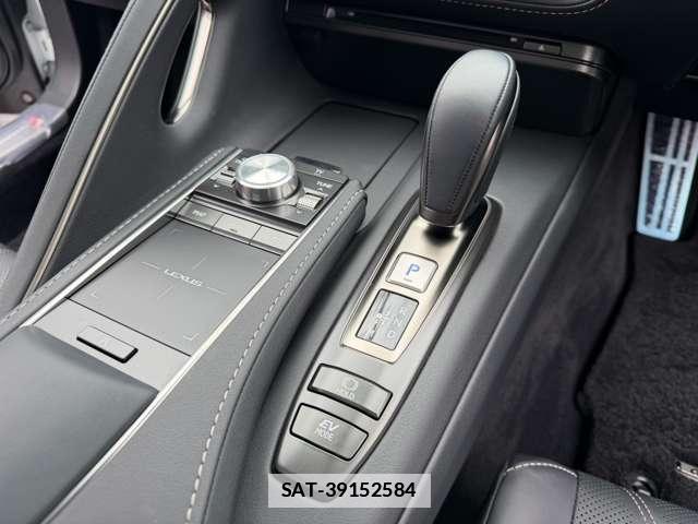 Lexus LC 2018-08 7818746-15