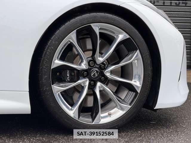 Lexus LC 2018-08 7818746-7