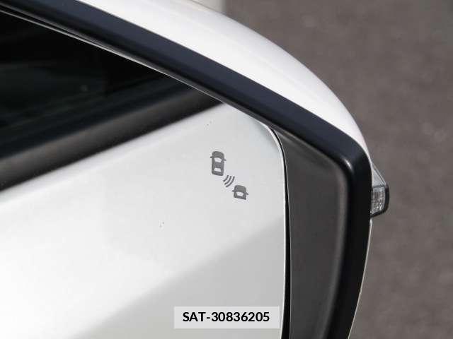 Nissan LEAF 2023-12 7812855-14