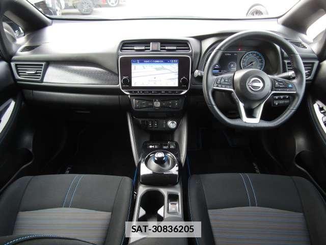Nissan LEAF 2023-12 7812855-2