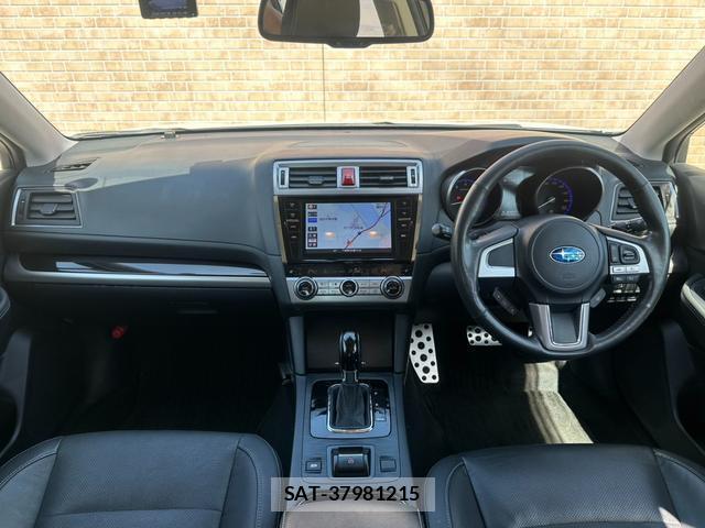 Subaru LEGACY B4 2017-03 7819762-11