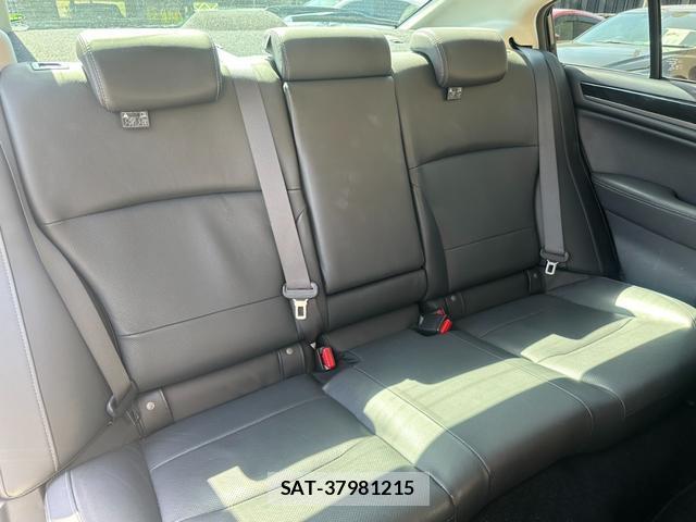 Subaru LEGACY B4 2017-03 7819762-13
