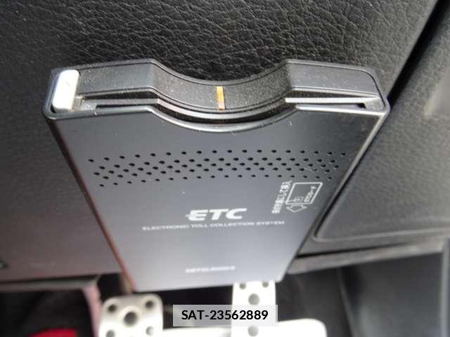 Subaru LEGACY TOURING WAGON 2004-02 7813056-7