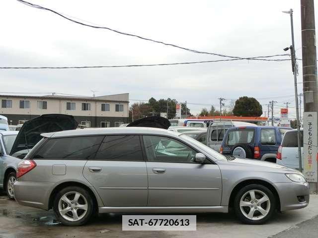 Subaru LEGACY TOURING WAGON 2007-11 7813081-3