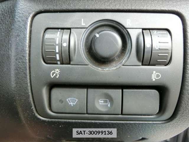 Subaru LEGACY TOURING WAGON 2005-06 7813083-10