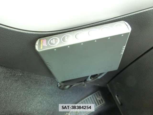 Subaru LEGACY TOURING WAGON 2004-05 7813084-10