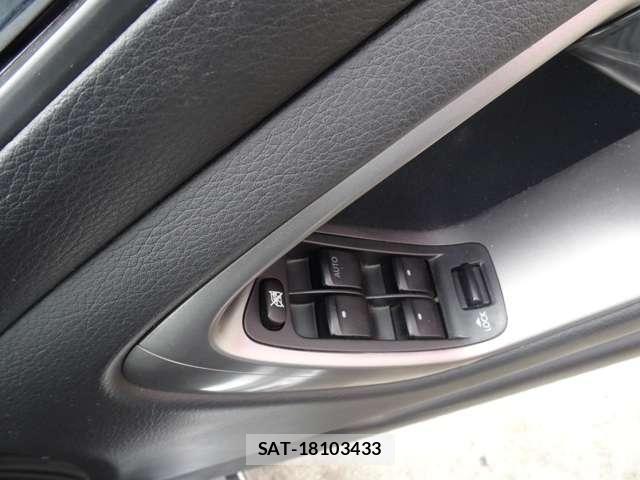 Subaru LEGACY TOURING WAGON 2005-09 7813097-13