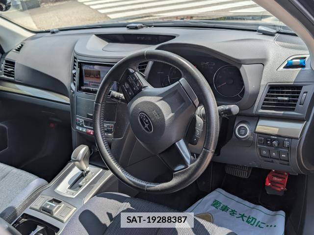 Subaru LEGACY TOURING WAGON 2012-05 7819081-2