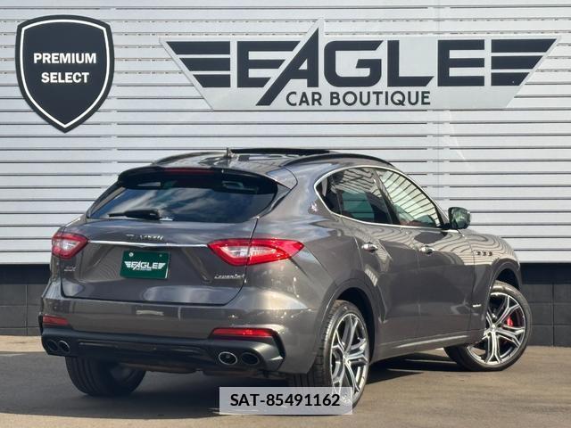Maserati LEVANTE 2020-02 7813357-1