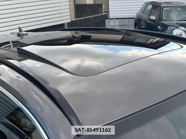 Maserati LEVANTE 2020-02 7813357-5
