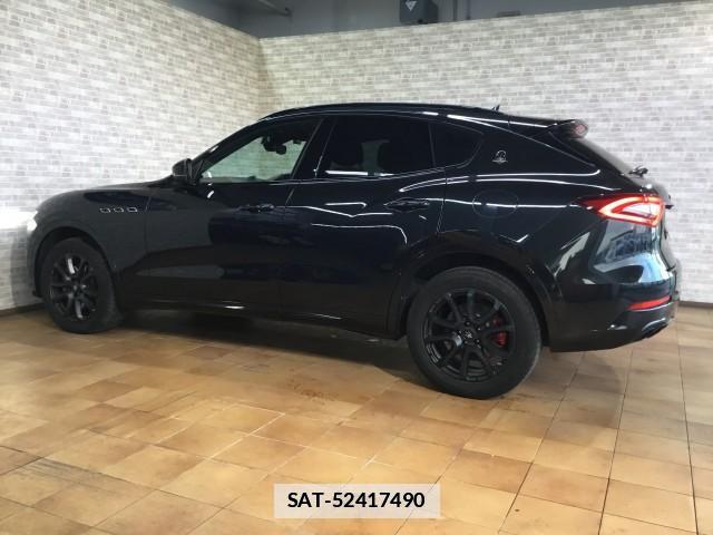 Maserati LEVANTE 2021-01 7817819-7