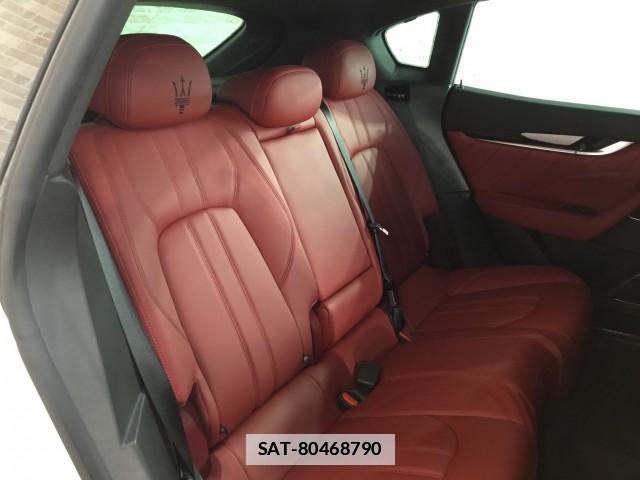 Maserati LEVANTE 2020-04 7817826-10