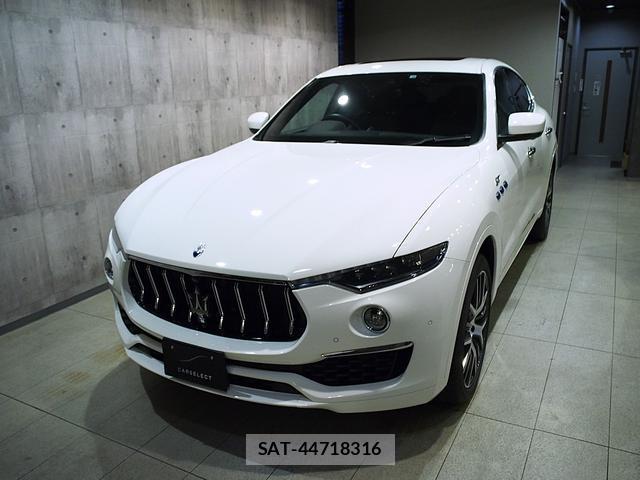 Maserati LEVANTE 2022-10 7822813-1