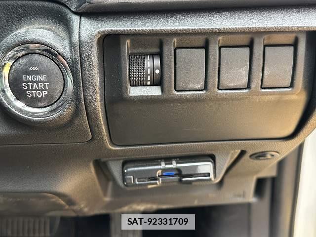 Subaru LEVORG 2021-02 7815631-9