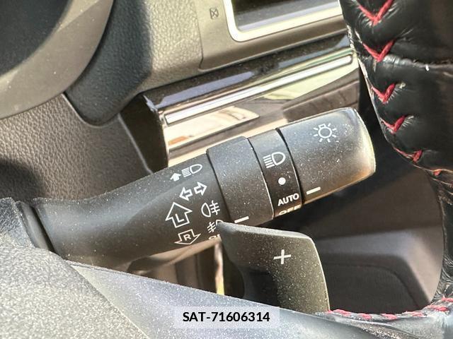 Subaru LEVORG 2016-10 7815634-9
