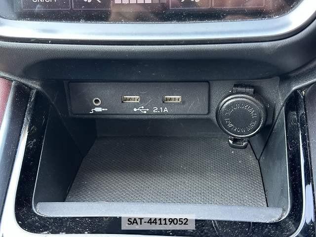 Subaru LEVORG 2023-04 7815689-12
