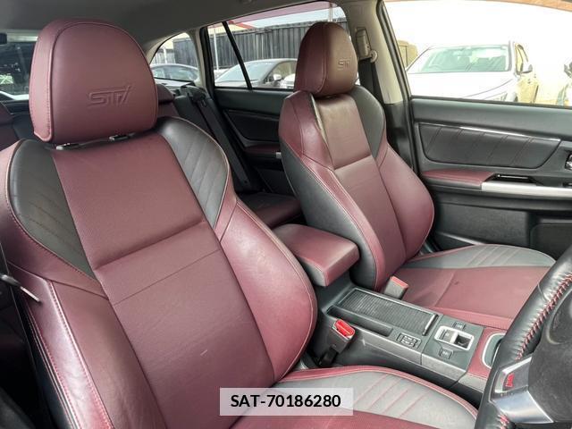 Subaru LEVORG 2017-09 7819725-13
