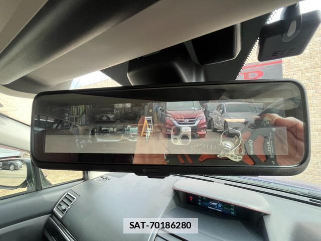 Subaru LEVORG 2017-09 7819725-19