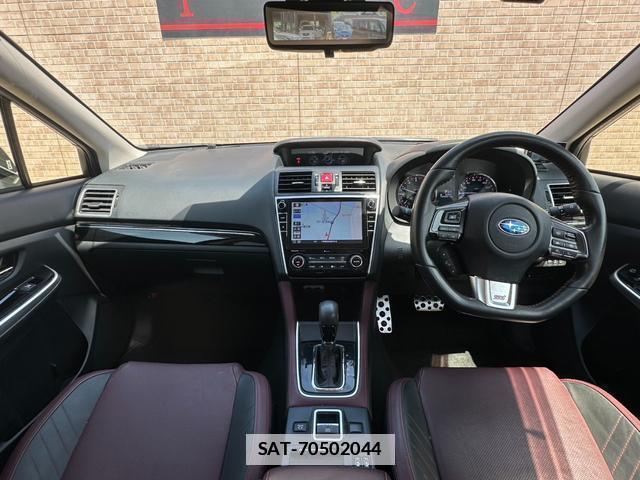Subaru LEVORG 2017-09 7819761-11