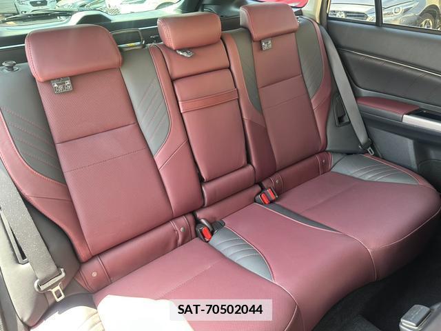 Subaru LEVORG 2017-09 7819761-13