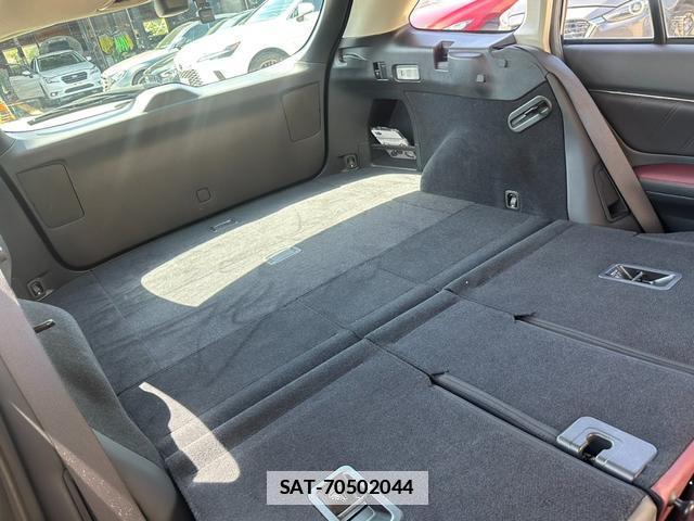 Subaru LEVORG 2017-09 7819761-15