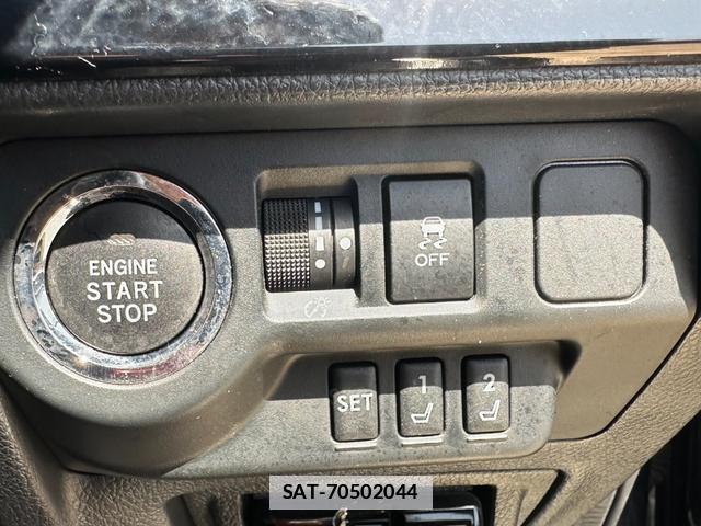 Subaru LEVORG 2017-09 7819761-19