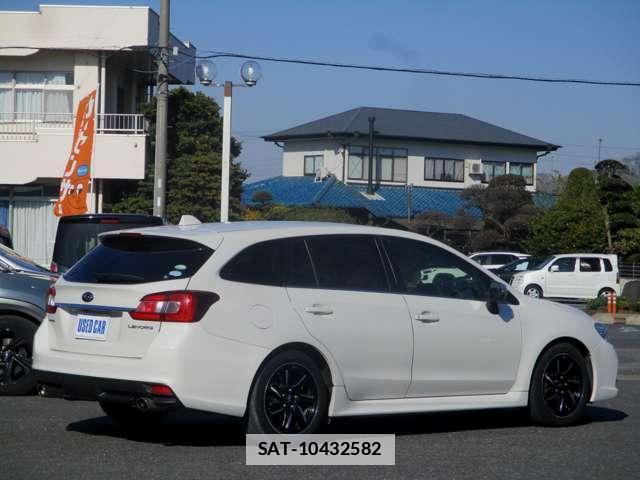 Subaru LEVORG 2015-02 7820654-15