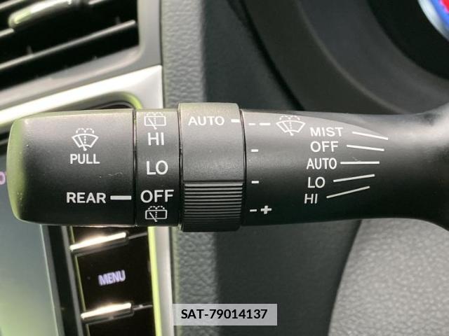 Subaru LEVORG 2015-09 7822433-16