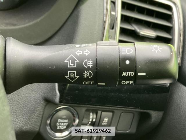 Subaru LEVORG 2017-01 7822571-14
