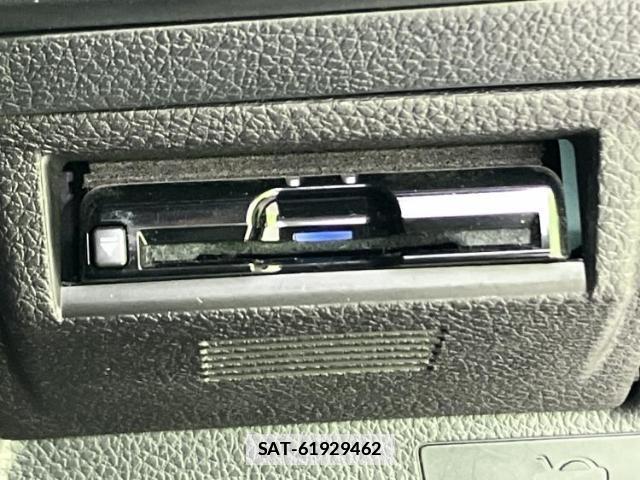 Subaru LEVORG 2017-01 7822571-17