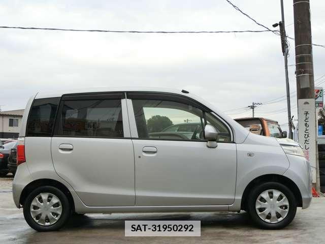 Honda LIFE 2012-11 7813040-12