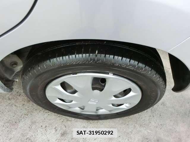 Honda LIFE 2012-11 7813040-17