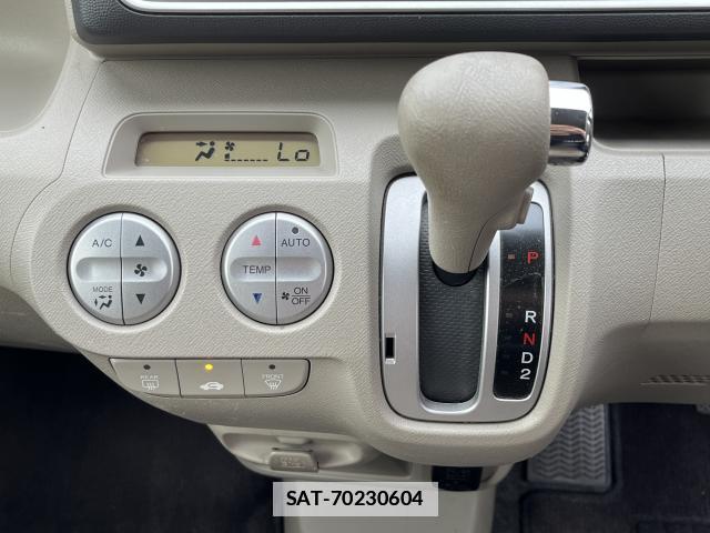 Honda LIFE 2011-10 7815278-15