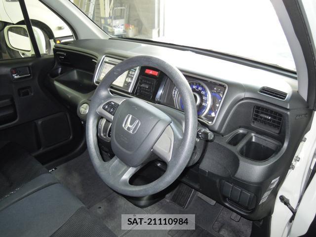 Honda LIFE 2013-03 7820415-8