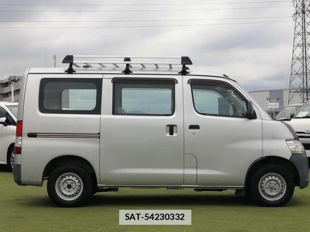 Toyota LITEACE VAN 2018-02 7819970-17