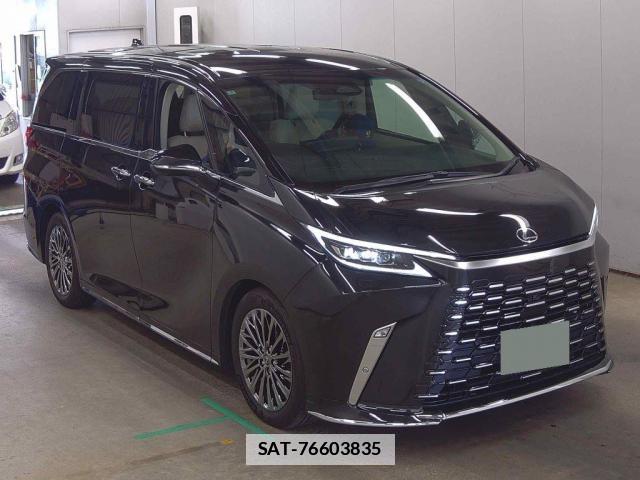 Lexus LM 2025-06 7814986-3