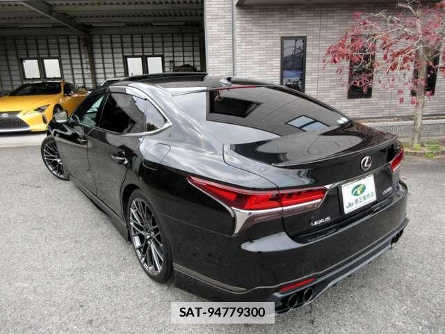Lexus LS 2018-02 7811523-16