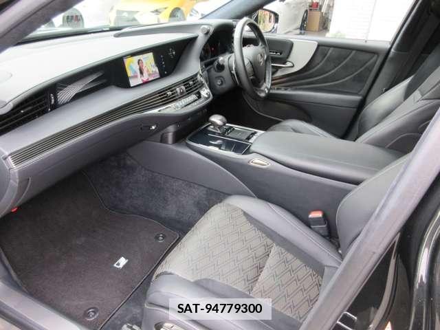 Lexus LS 2018-02 7811523-5