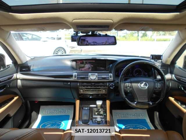 Lexus LS 2014-02 7812052-2
