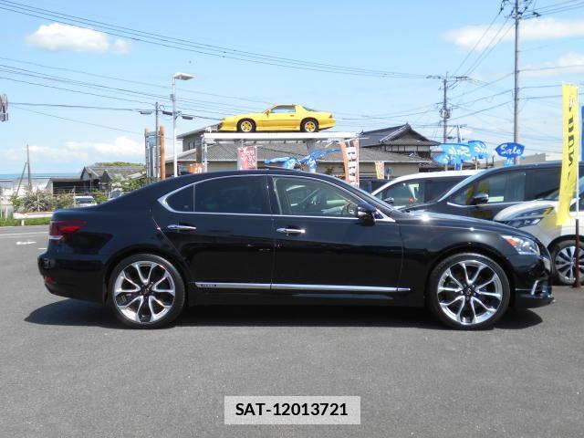 Lexus LS 2014-02 7812052-3