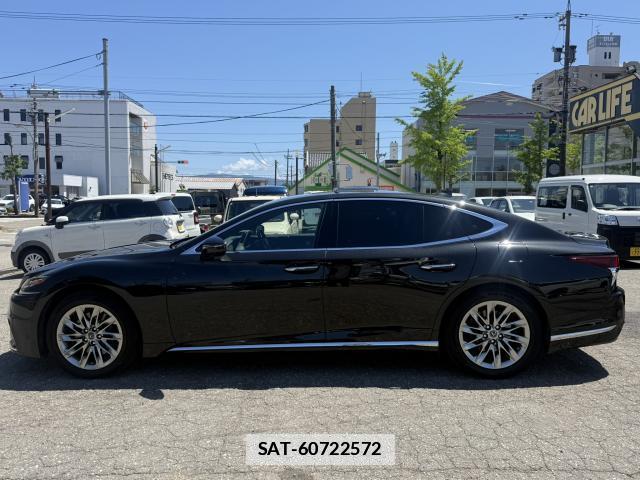 Lexus LS 2018-01 7812459-10