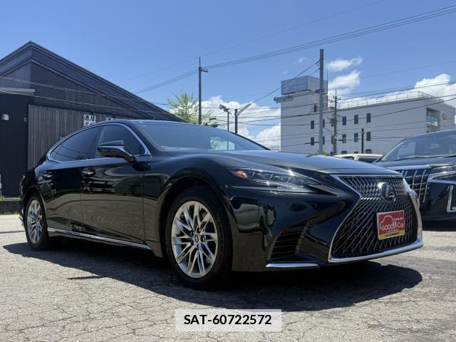 Lexus LS 2018-01 7812459-11