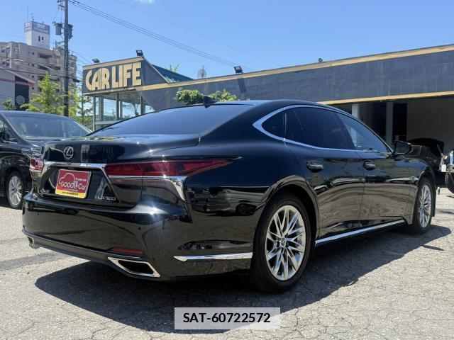 Lexus LS 2018-01 7812459-13