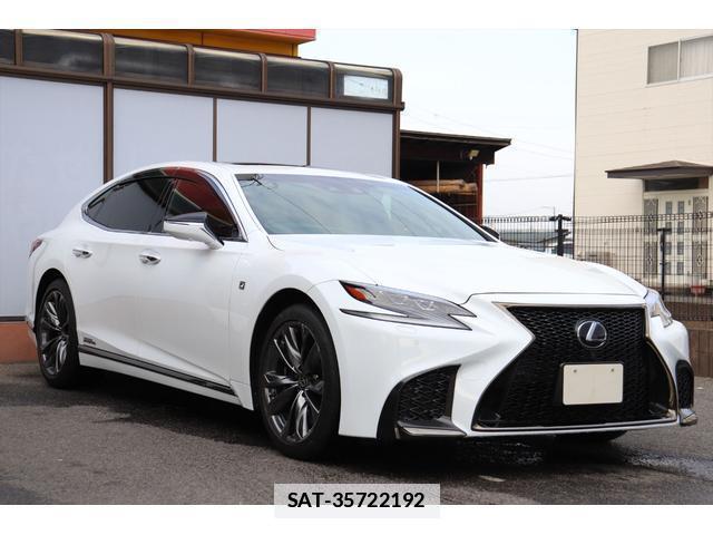 Lexus LS 2017-12 7812868-1