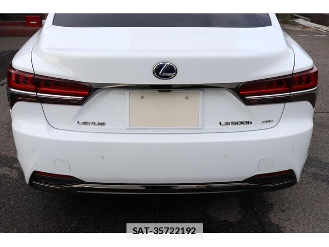 Lexus LS 2017-12 7812868-14
