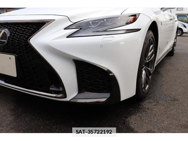 Lexus LS 2017-12 7812868-9