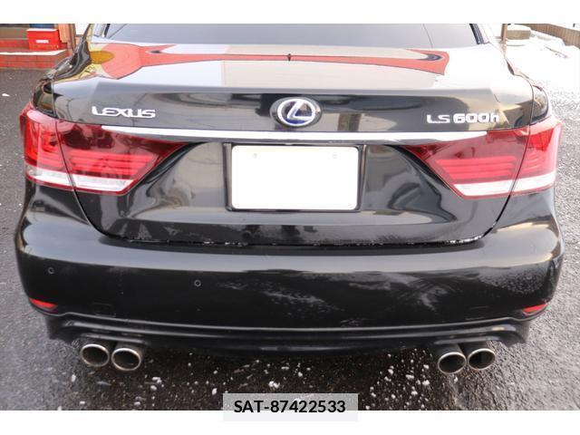 Lexus LS 2013-04 7812869-12