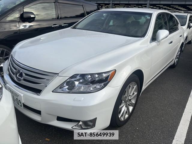 Lexus LS 2010-01 7813407-0